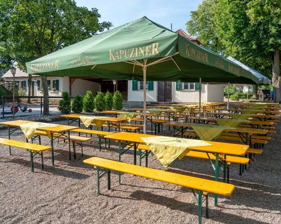 Biergarten im Landgasthof Moersbergei